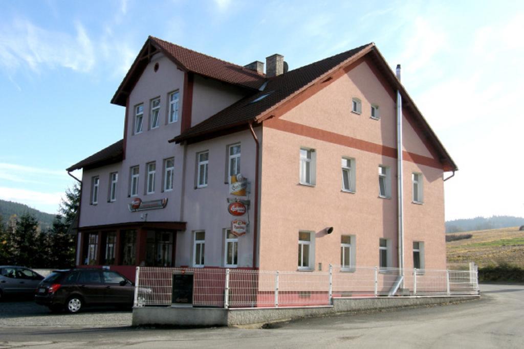 Kajovska Hospoda Ngoại thất bức ảnh