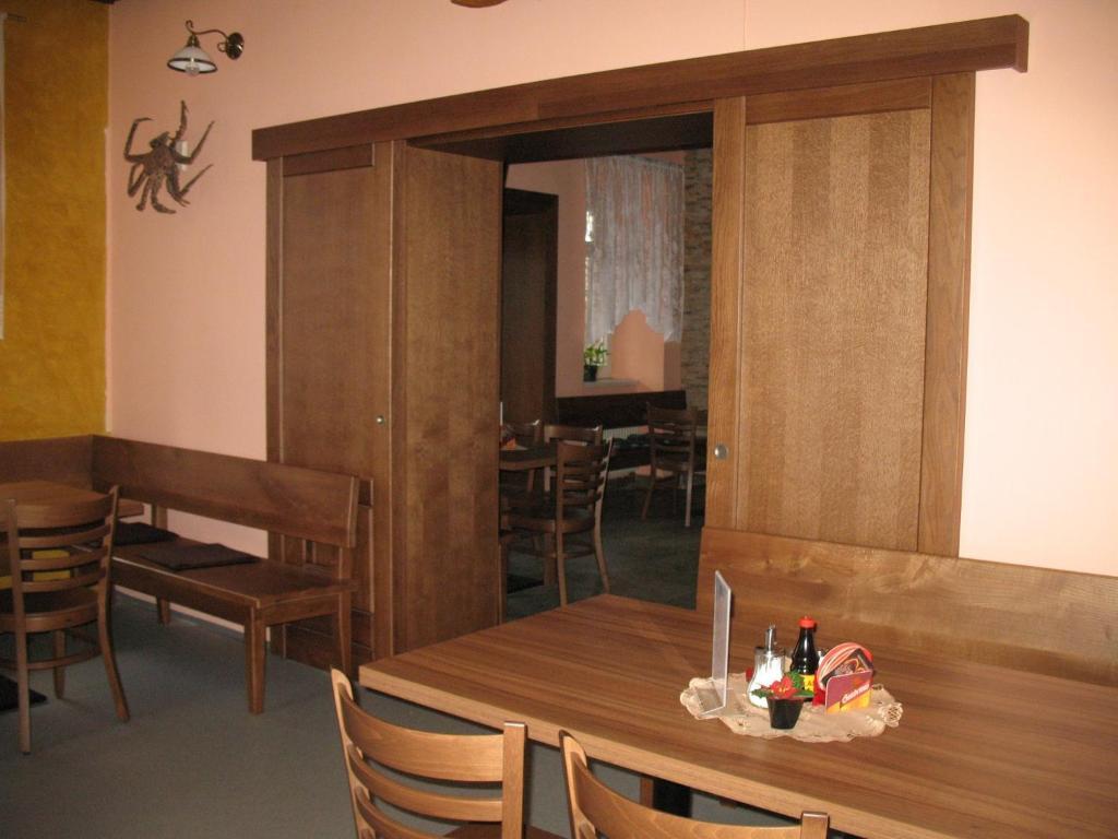 Kajovska Hospoda Ngoại thất bức ảnh